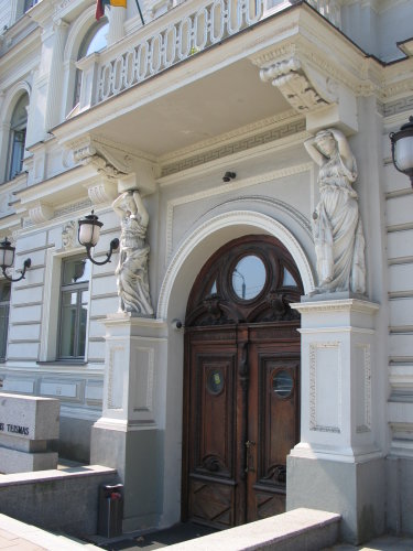 The Court approved the Competition Council’s conclusions in the case on municipal waste management