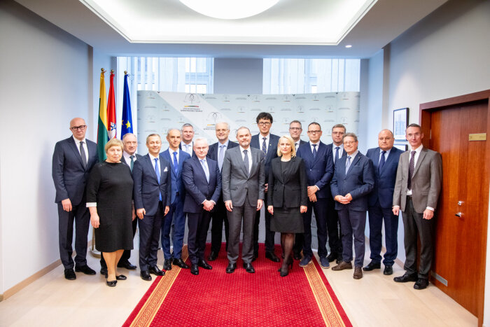 Konstituciniame Teisme viešėjo Europos Žmogaus Teisių Teismo ir Lietuvos vyriausiojo administracinio teismo teisėjai