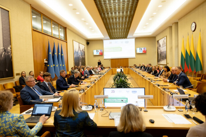 Seime surengta konferencija apie administracinių teismų vaidmenį ginant žmogaus teises